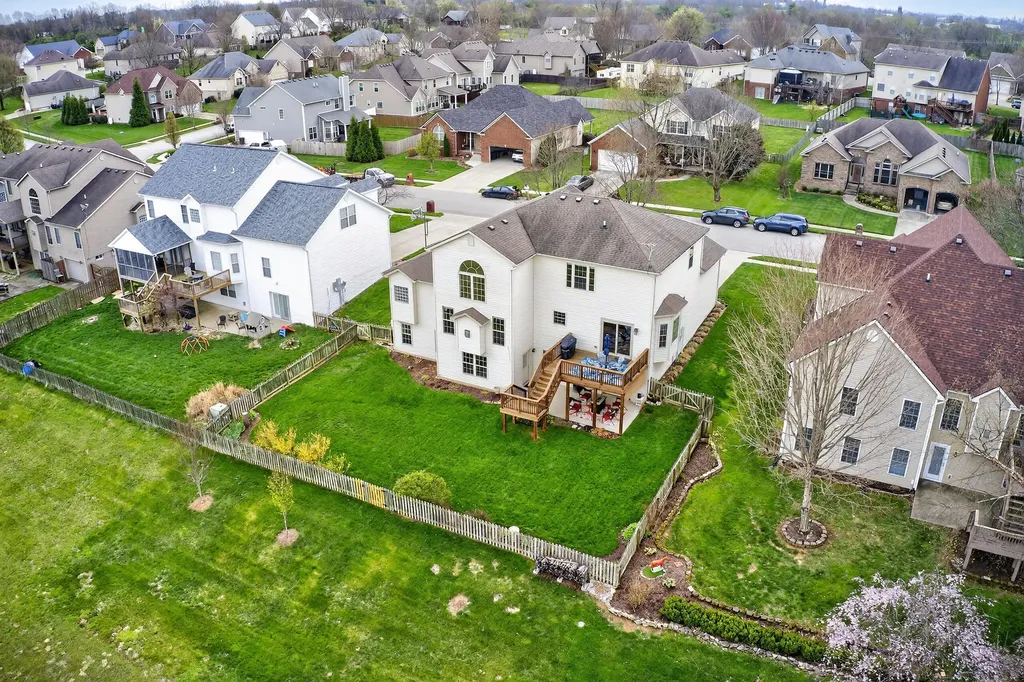 4032 Pine Grove Road Versailles KY 40383