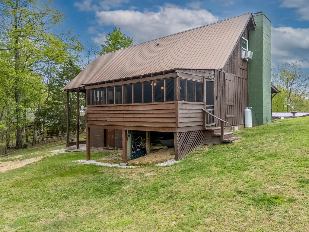 81 Leadrunner Wellington KY 40387