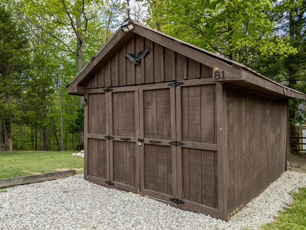 81 Leadrunner Wellington KY 40387