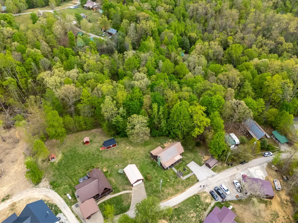 81 Leadrunner Wellington KY 40387