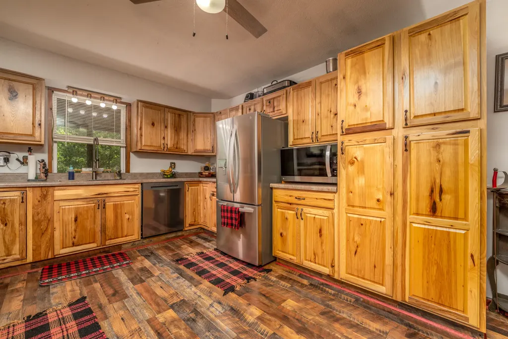 81 Leadrunner Wellington KY 40387