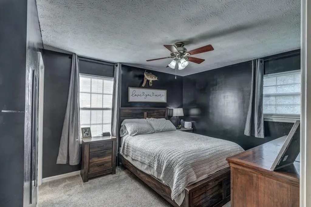 1933 Yorktown Drive Paris KY 40361