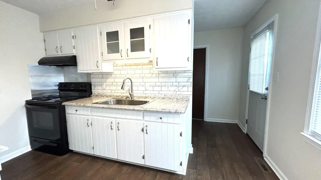 171 Wildwood Avenue London KY 40744