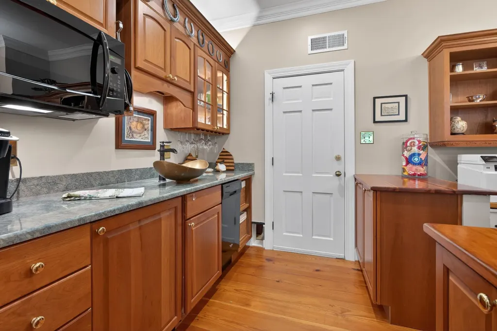 350 New Street Lexington KY 40507