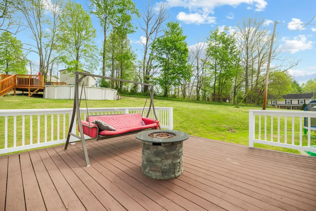 1680 Ky-715 Rogers KY 41365