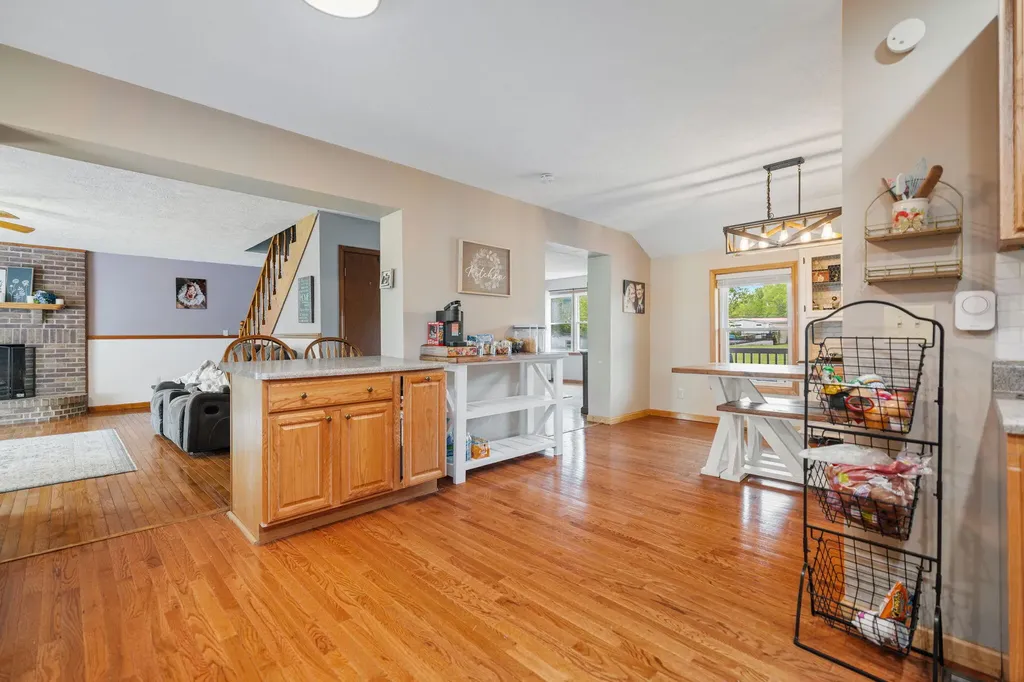 1680 Ky-715 Rogers KY 41365