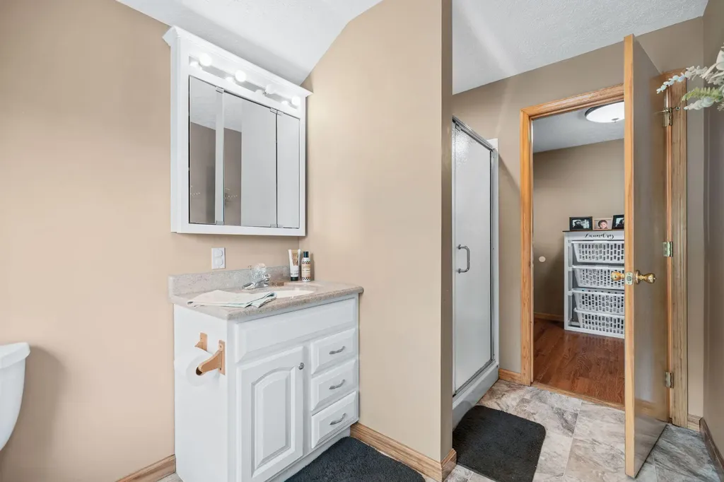 1680 Ky-715 Rogers KY 41365