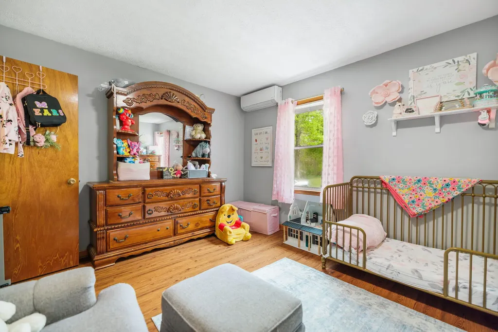 1680 Ky-715 Rogers KY 41365