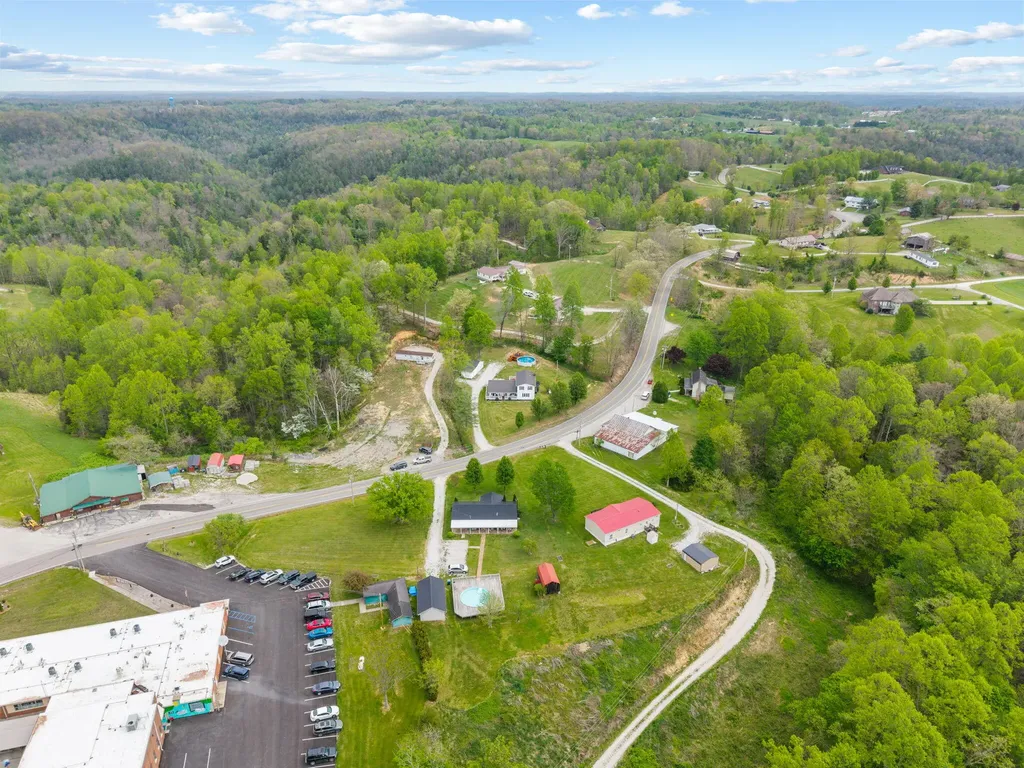 1680 Ky-715 Rogers KY 41365