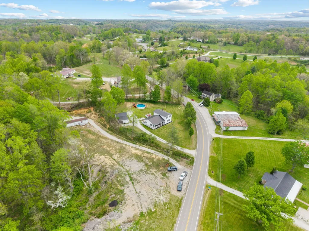 1680 Ky-715 Rogers KY 41365