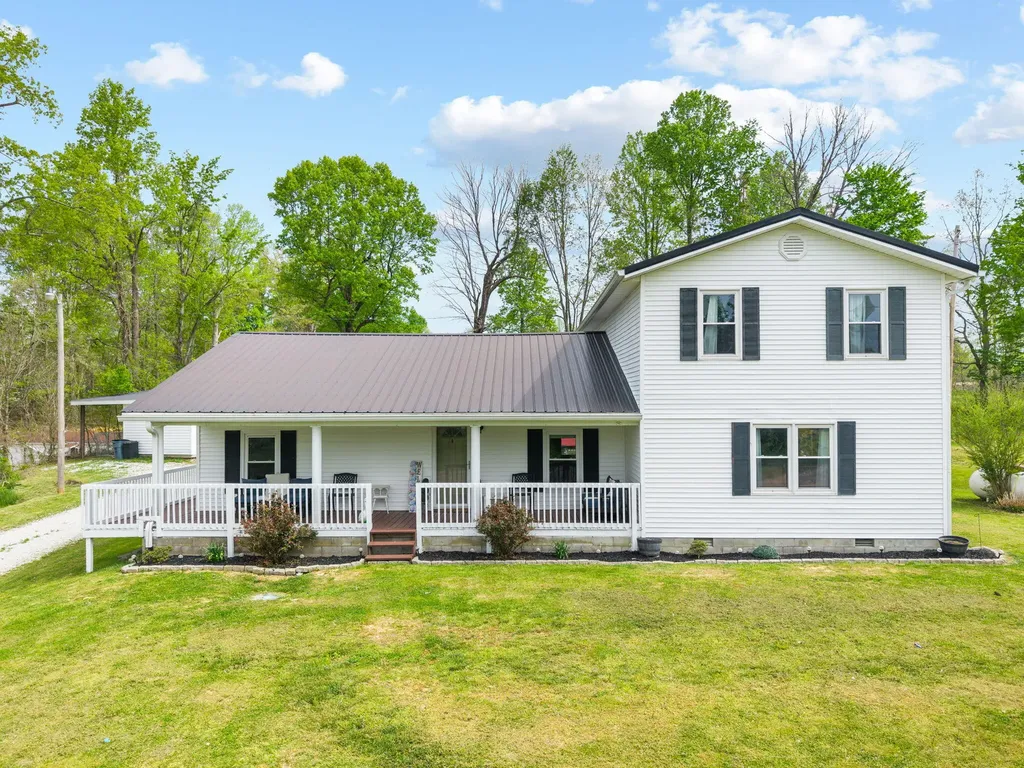 1680 Ky-715 Rogers KY 41365