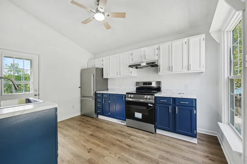 34 Circle Way Lancaster KY 40444