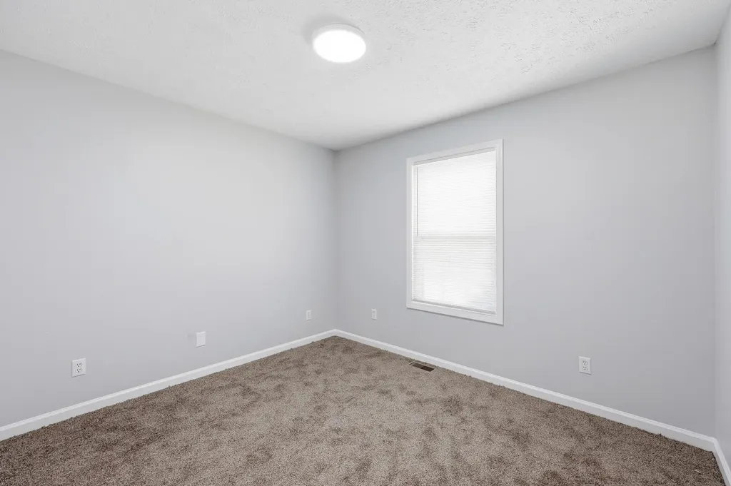 480 Haddix Street Harrodsburg KY 40330