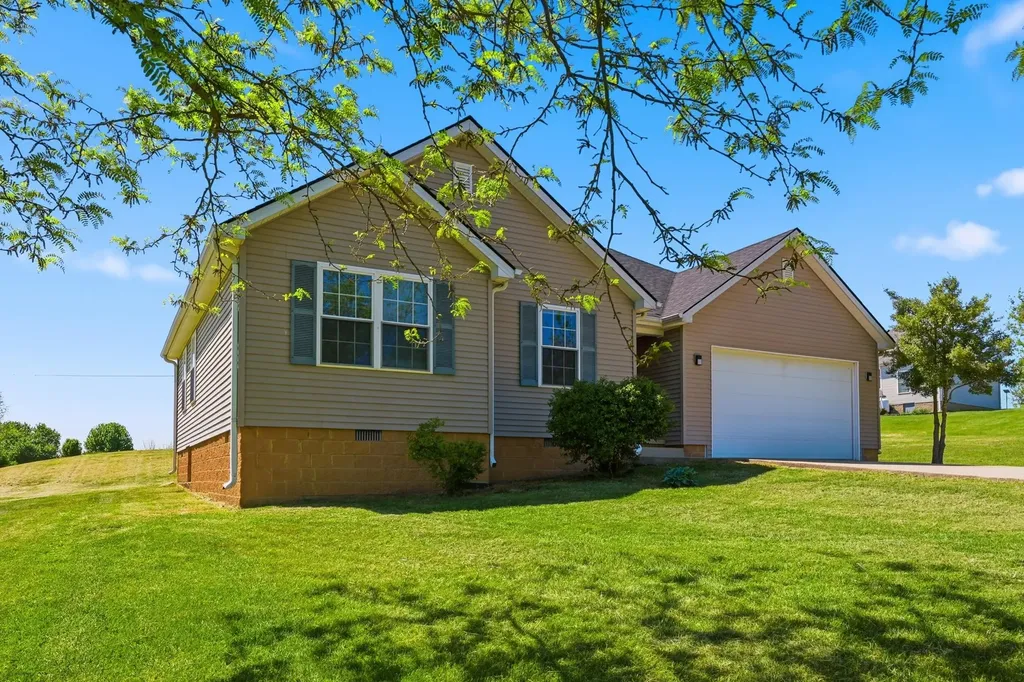 480 Haddix Street Harrodsburg KY 40330