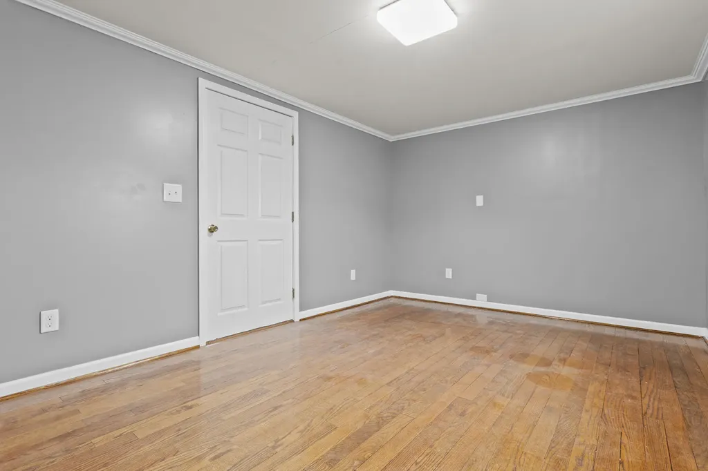 209 Oregon Road Salvisa KY 40372