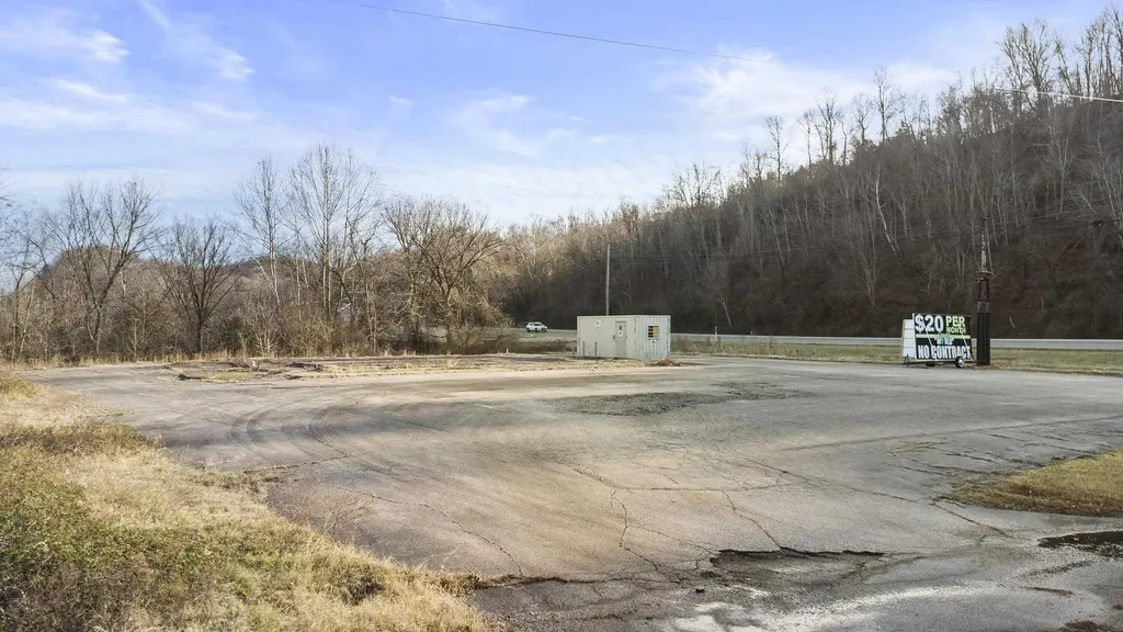 1821 Ashland Road Greenup KY 41144