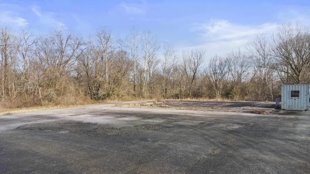 1821 Ashland Road Greenup KY 41144