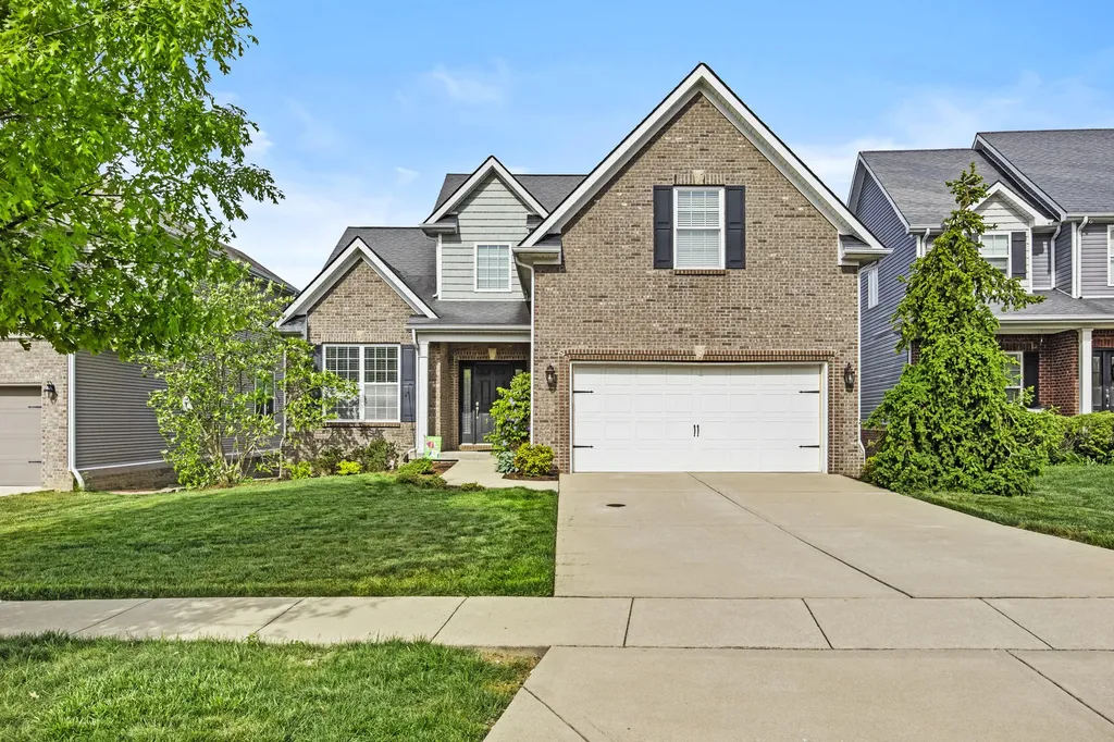 2009 Haddrell Cove Lexington KY 40509