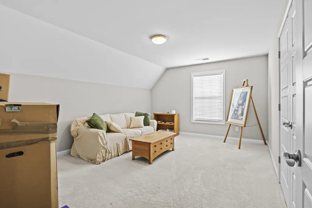 2009 Haddrell Cove Lexington KY 40509