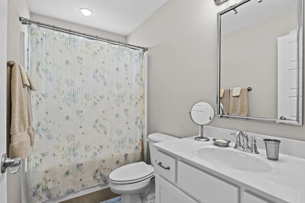 2009 Haddrell Cove Lexington KY 40509