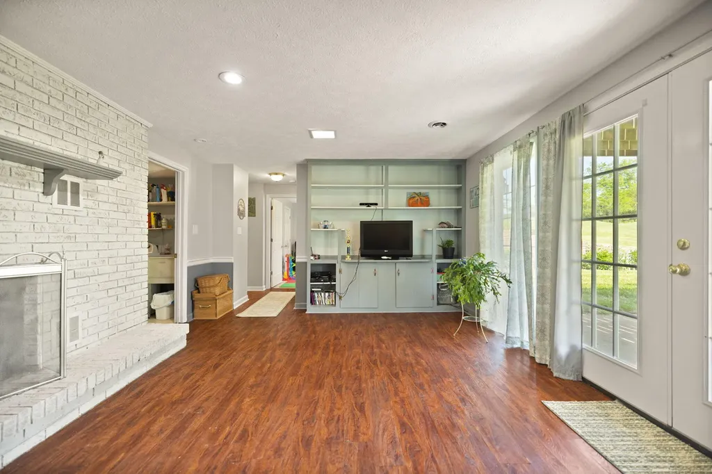80 Lakeview Road Stanford KY 40484