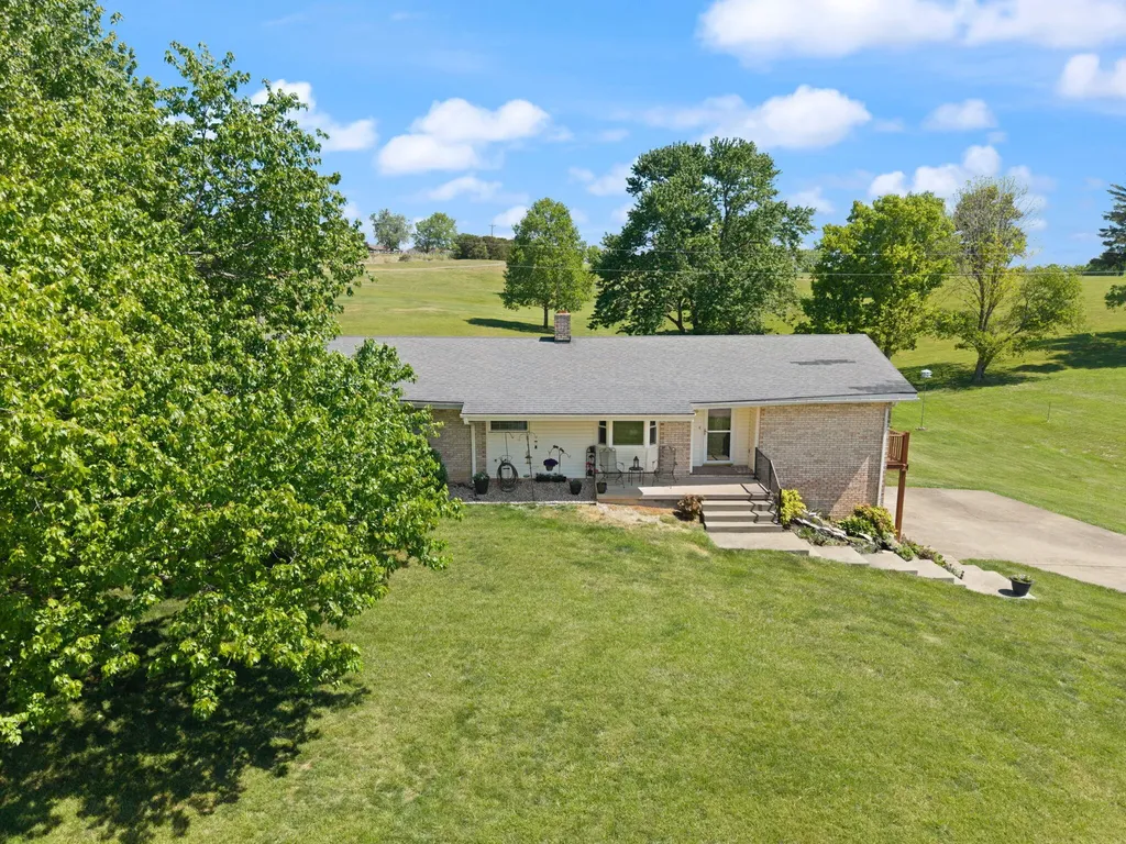 80 Lakeview Road Stanford KY 40484