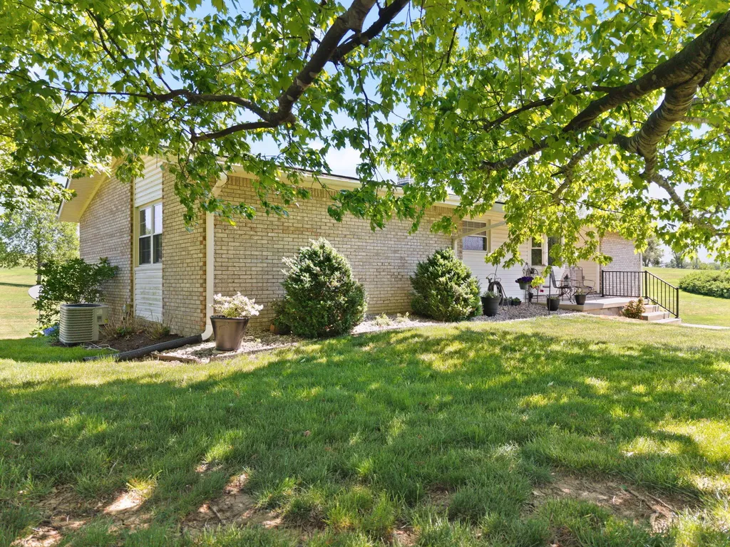 80 Lakeview Road Stanford KY 40484