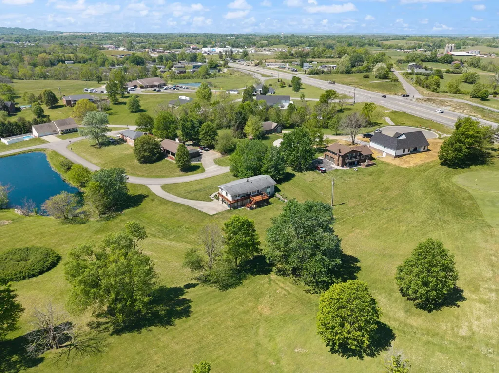 80 Lakeview Road Stanford KY 40484