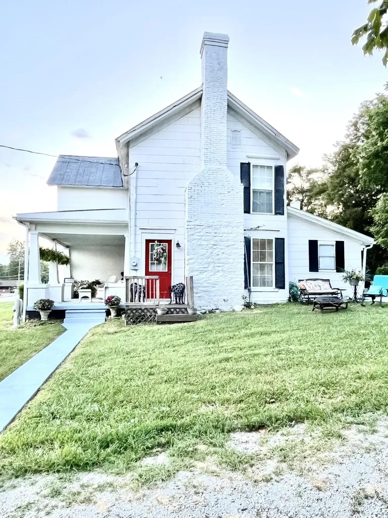 828 E Main Street Stanford KY 40484