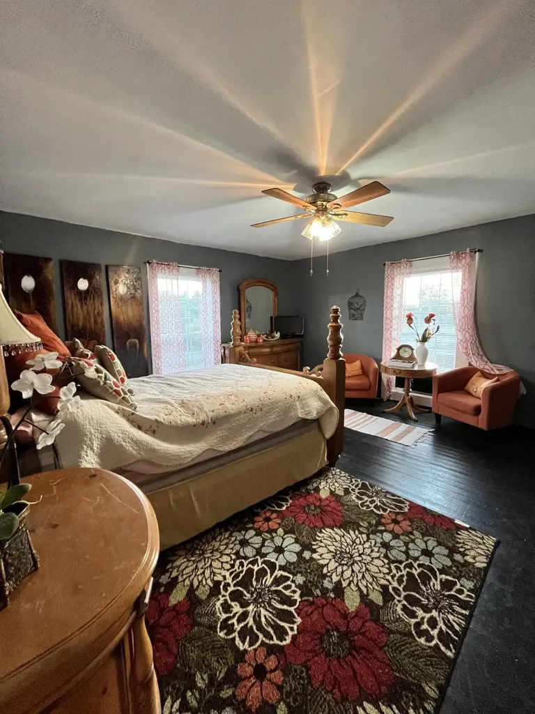 828 E Main Street Stanford KY 40484