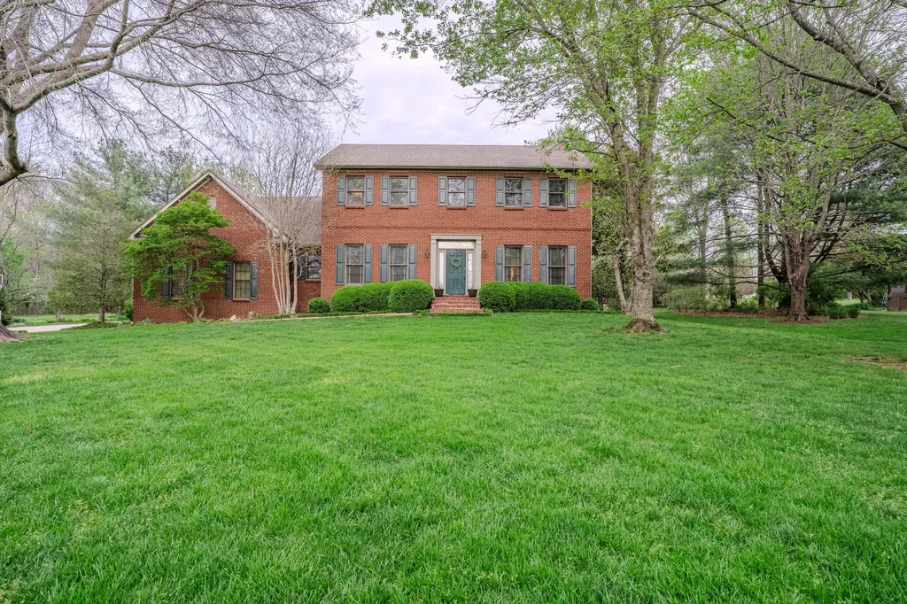 1021 Wesbend Drive Frankfort KY 40601