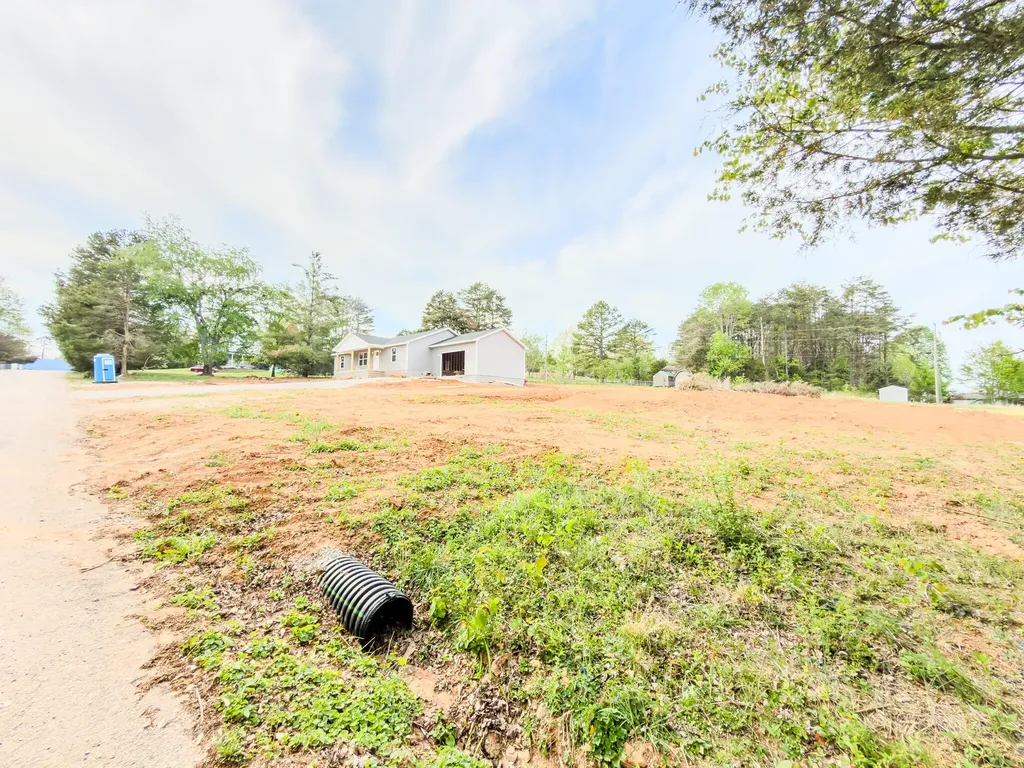 519 Forest Ridge Circle Bronston KY 42518