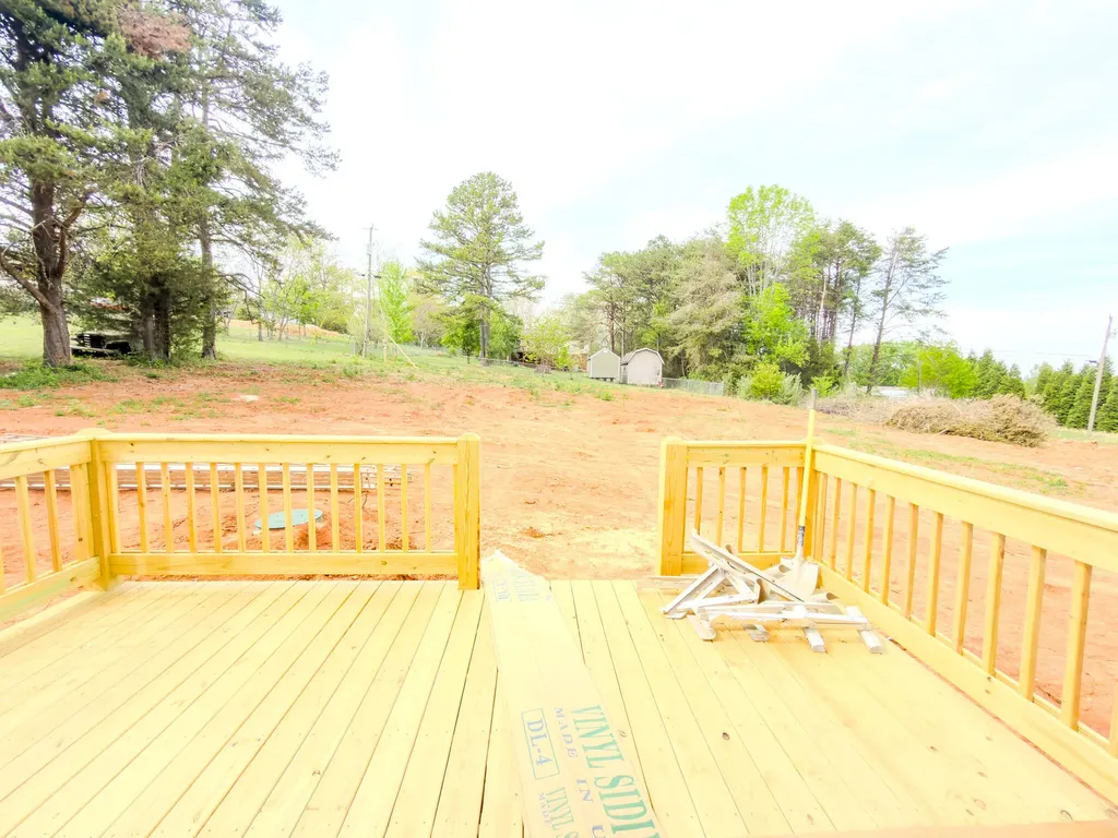 519 Forest Ridge Circle Bronston KY 42518