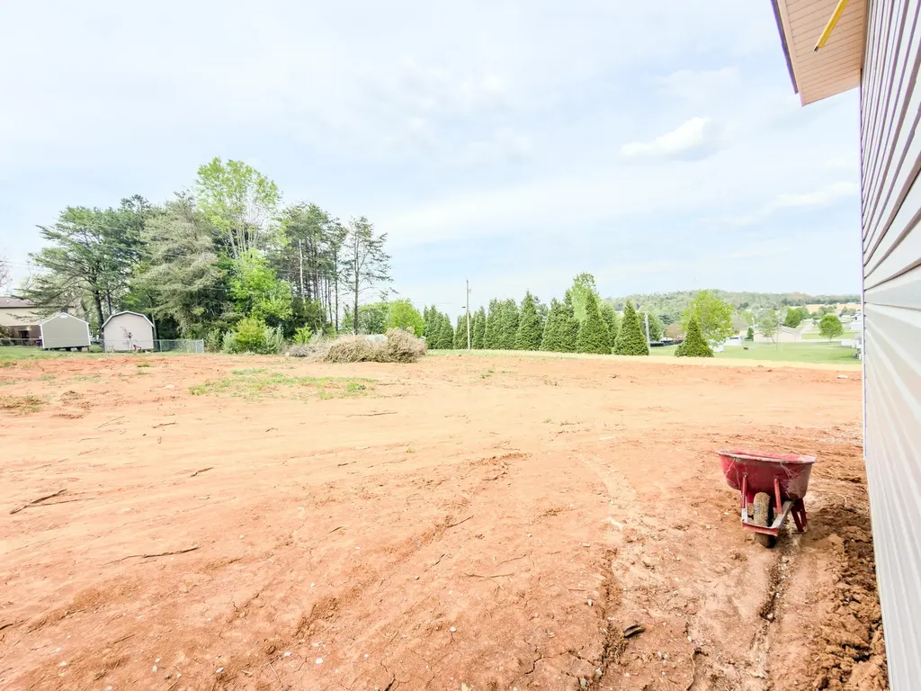 519 Forest Ridge Circle Bronston KY 42518