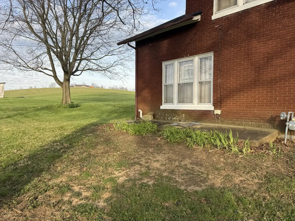 130 E Union Road Carlisle KY 40311