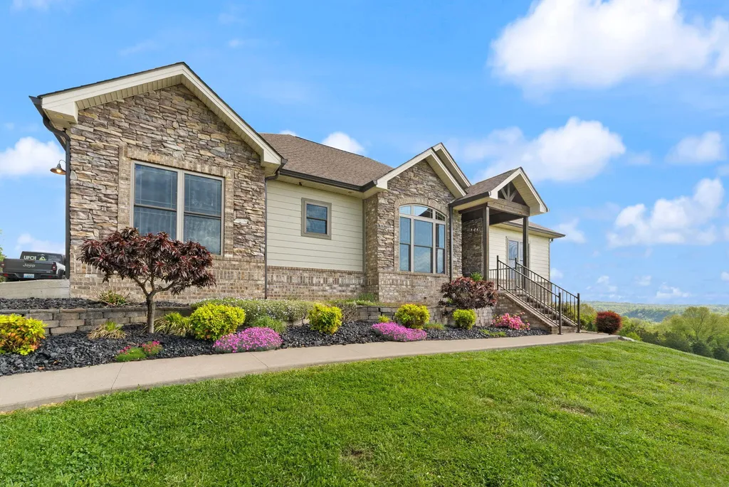 218 Gladstone Wesley Road Science Hill KY 42553
