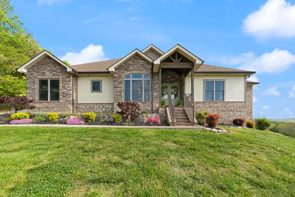 218 Gladstone Wesley Road Science Hill KY 42553