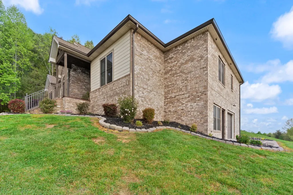 218 Gladstone Wesley Road Science Hill KY 42553