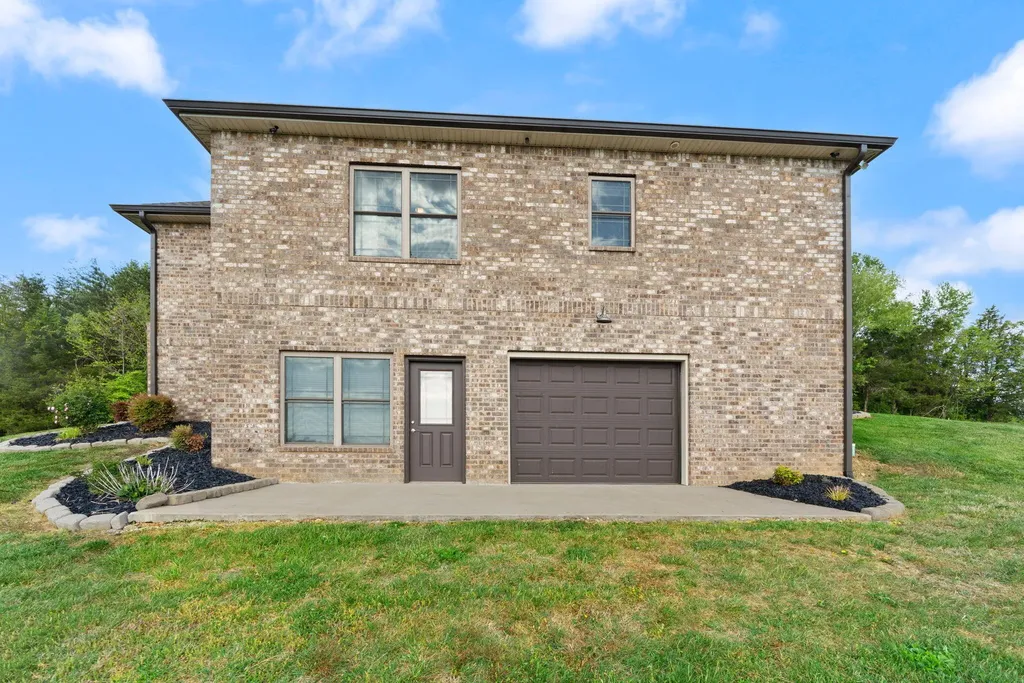 218 Gladstone Wesley Road Science Hill KY 42553