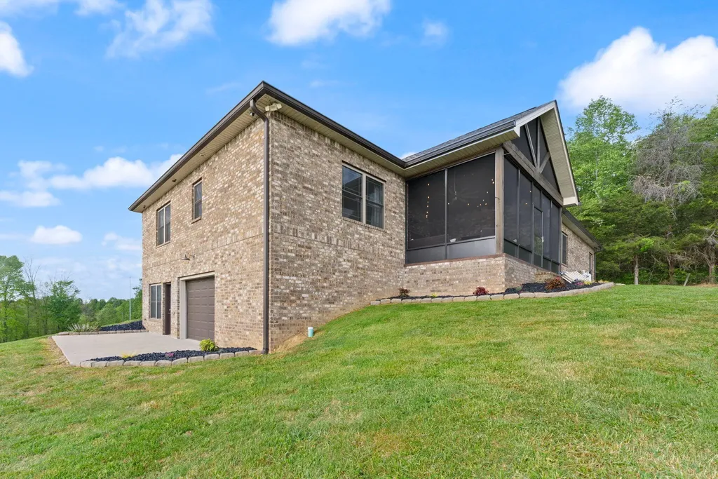218 Gladstone Wesley Road Science Hill KY 42553