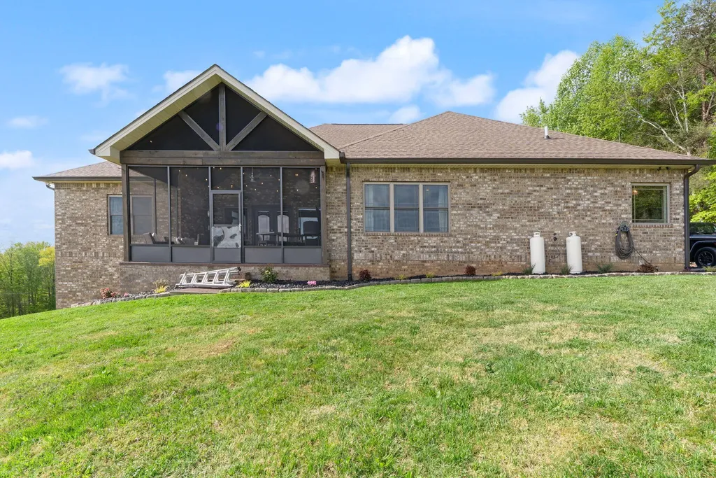 218 Gladstone Wesley Road Science Hill KY 42553