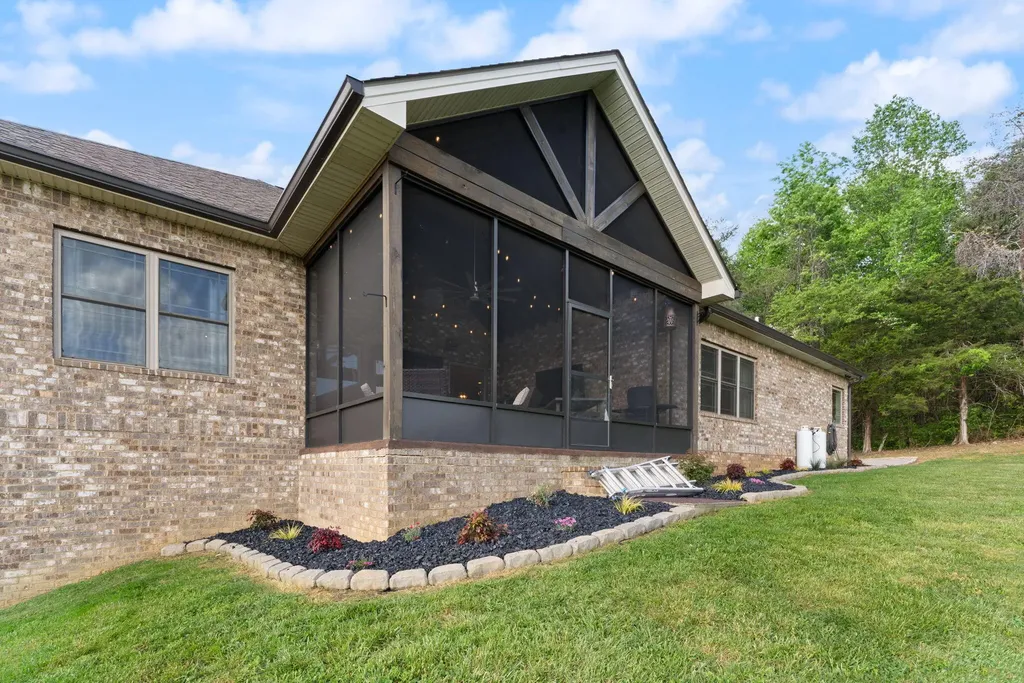 218 Gladstone Wesley Road Science Hill KY 42553