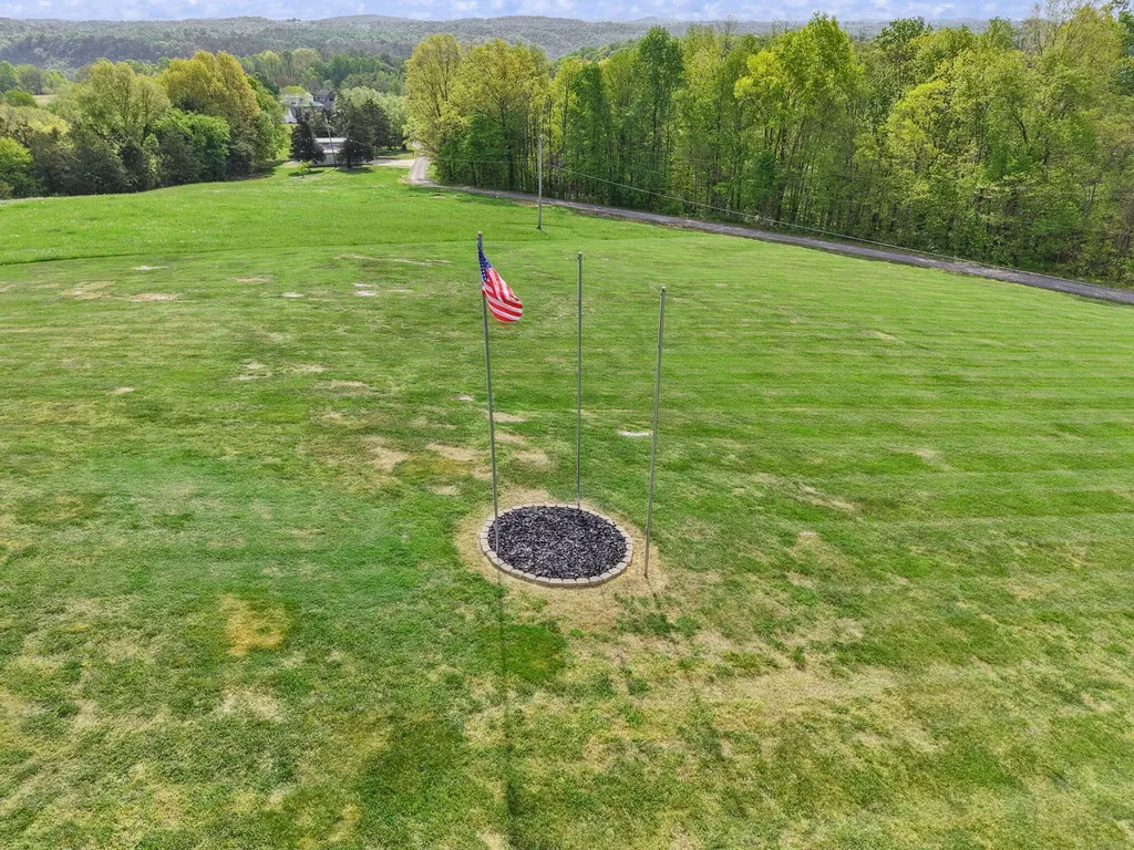 218 Gladstone Wesley Road Science Hill KY 42553