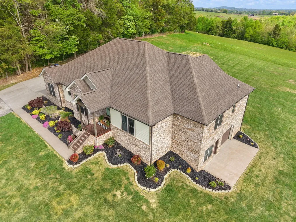 218 Gladstone Wesley Road Science Hill KY 42553