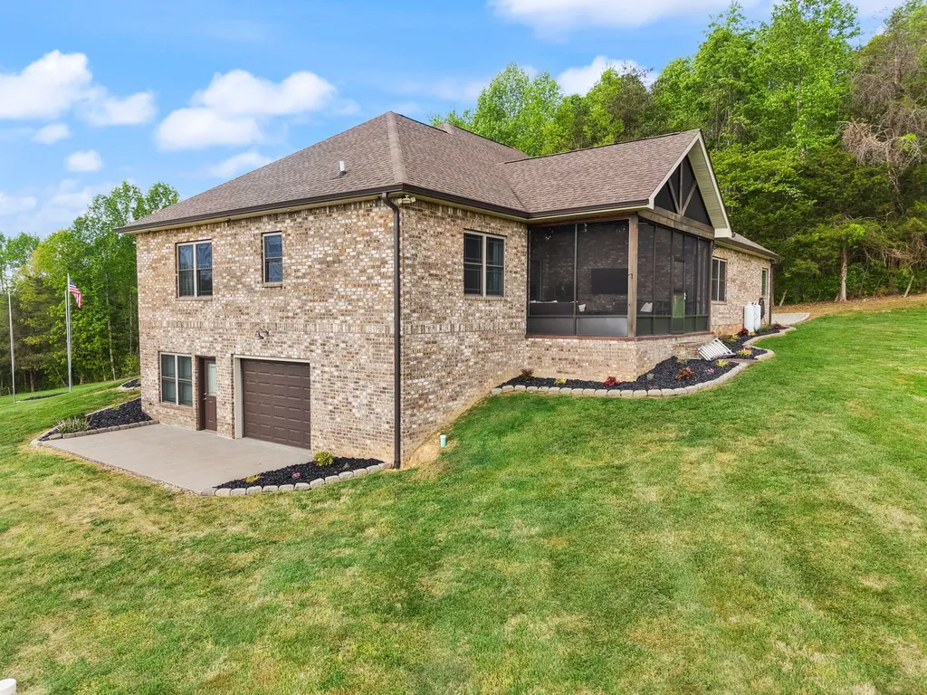 218 Gladstone Wesley Road Science Hill KY 42553