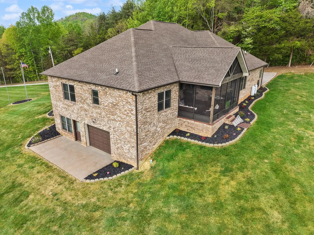 218 Gladstone Wesley Road Science Hill KY 42553