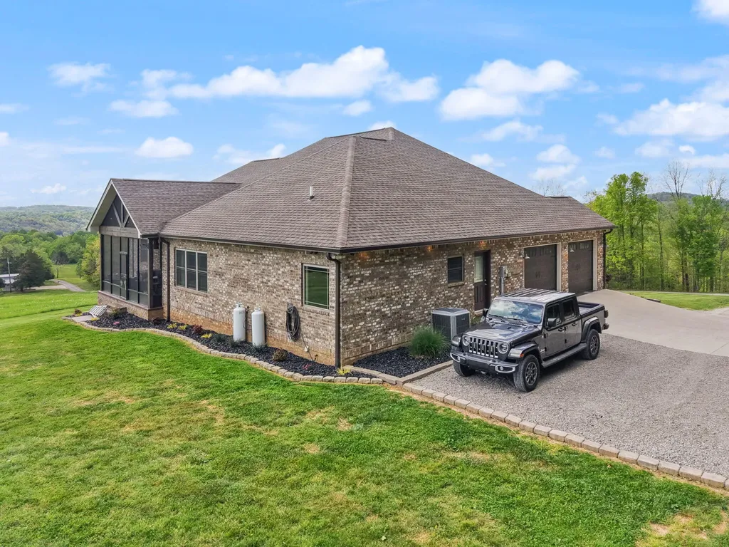 218 Gladstone Wesley Road Science Hill KY 42553