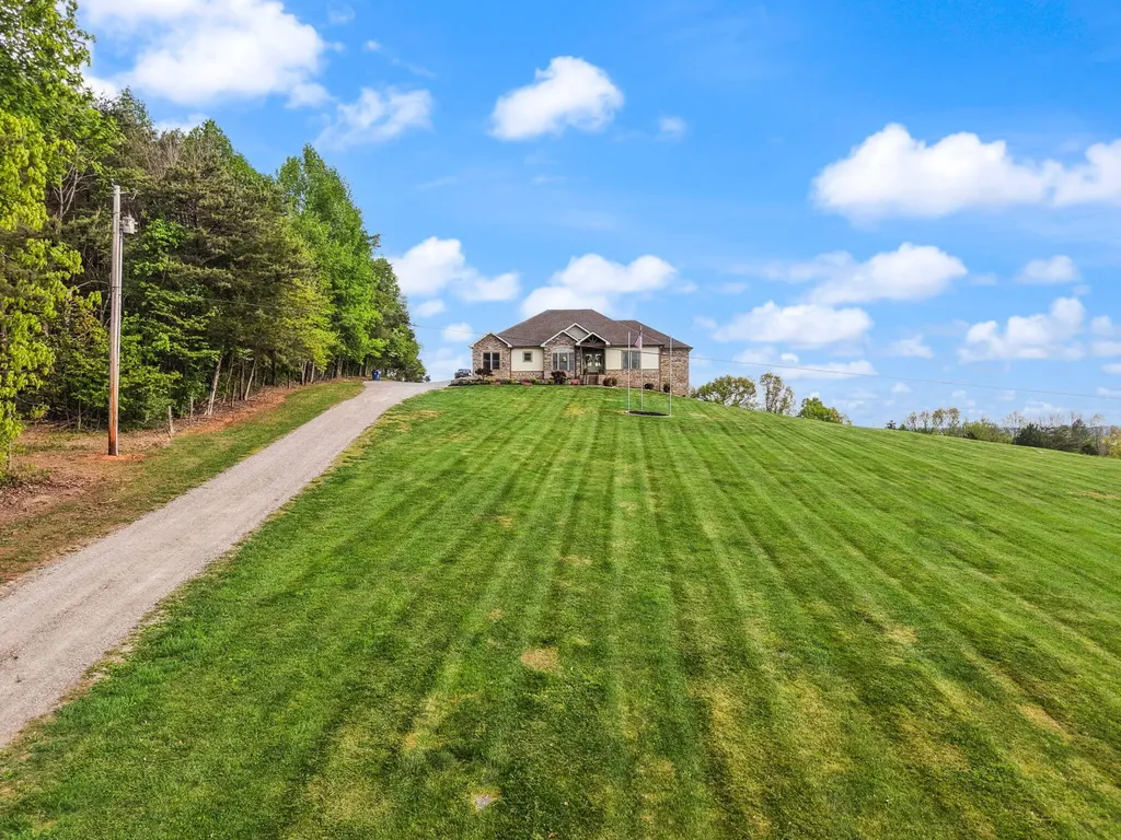 218 Gladstone Wesley Road Science Hill KY 42553