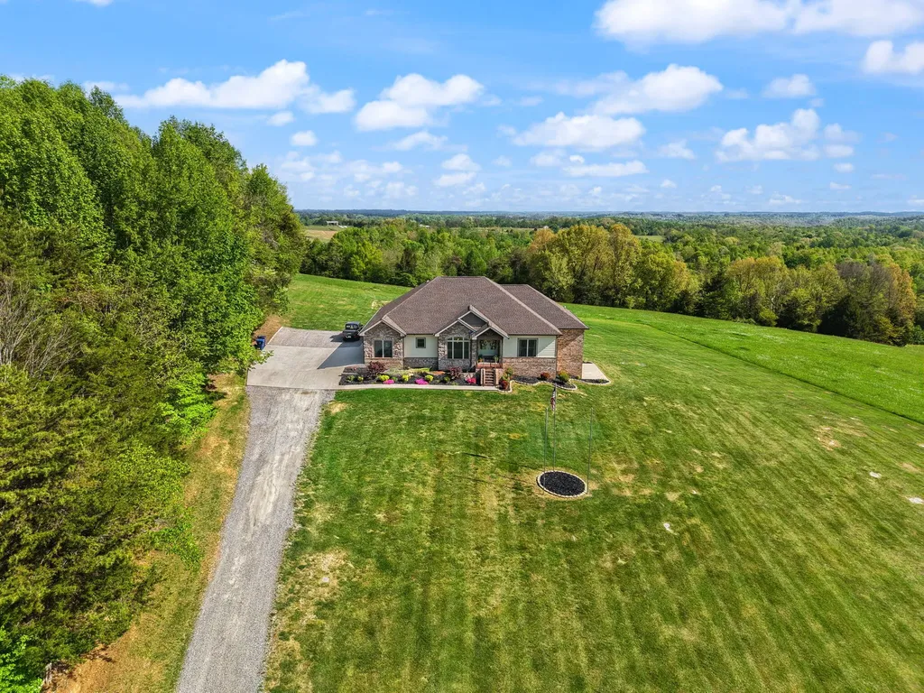 218 Gladstone Wesley Road Science Hill KY 42553