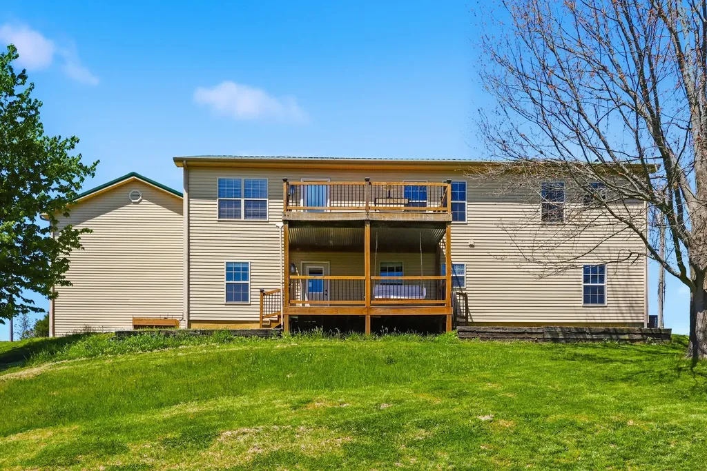 1531 Aaron Barnett Road Lawrenceburg KY 40342